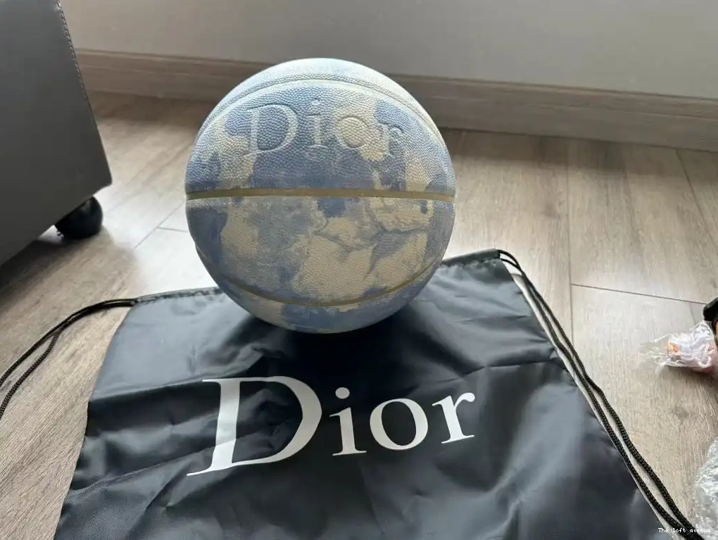 BASKETBALL DIOR 0629